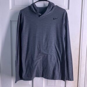 Nike Dri-fit Men’s workout long sleeve top w/ hoodie, Size M